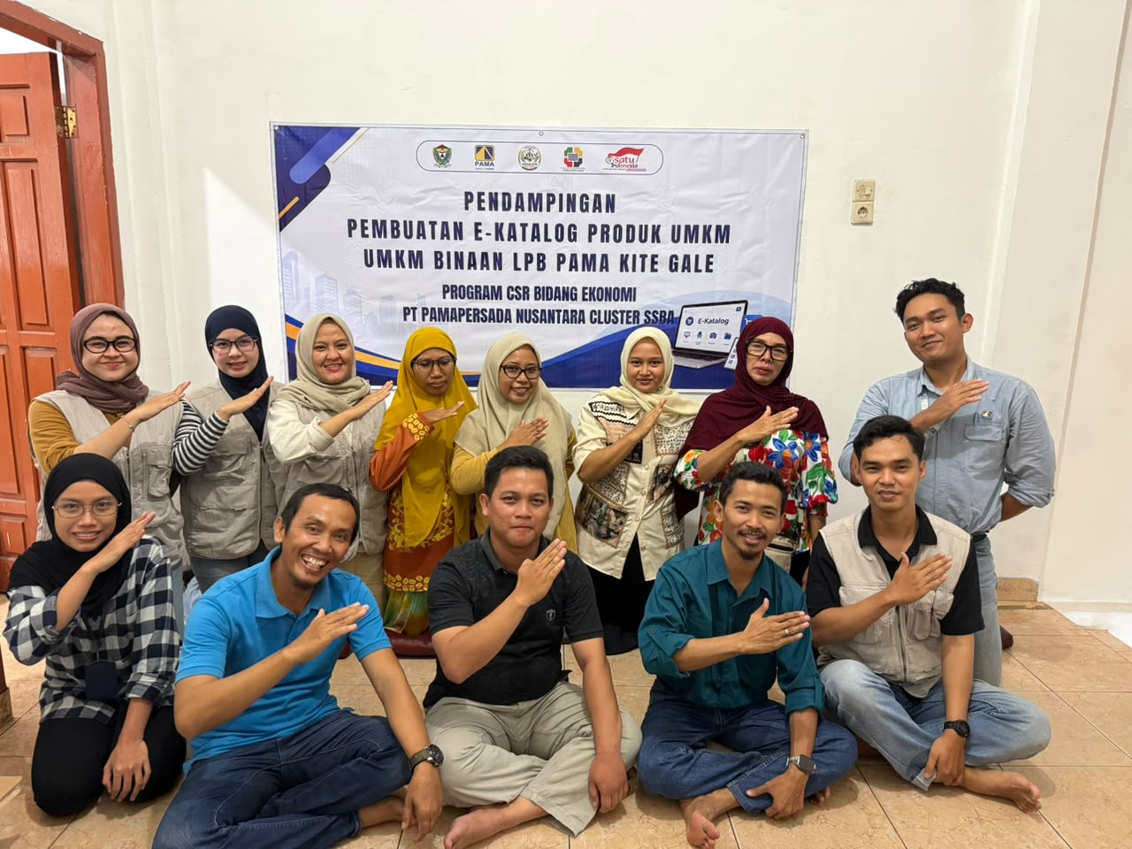 PENDAMPINGAN PEMBUATAN E -KATALOG UMKM BINAAN LPB PAKIGA